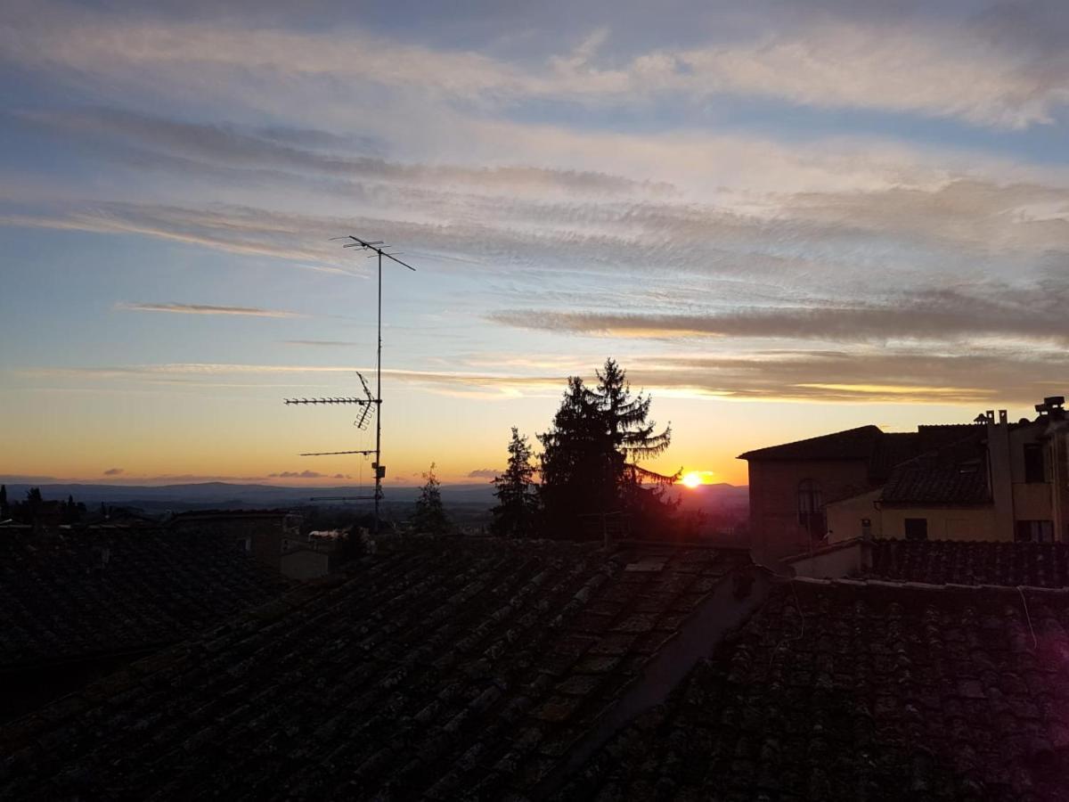 Un Terrazzo Sulla Magia Appartement Siena Buitenkant foto