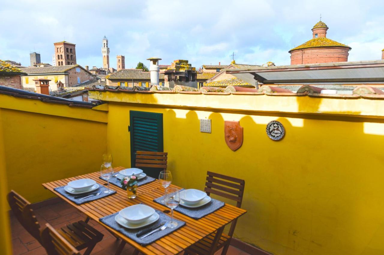 Un Terrazzo Sulla Magia Appartement Siena Buitenkant foto